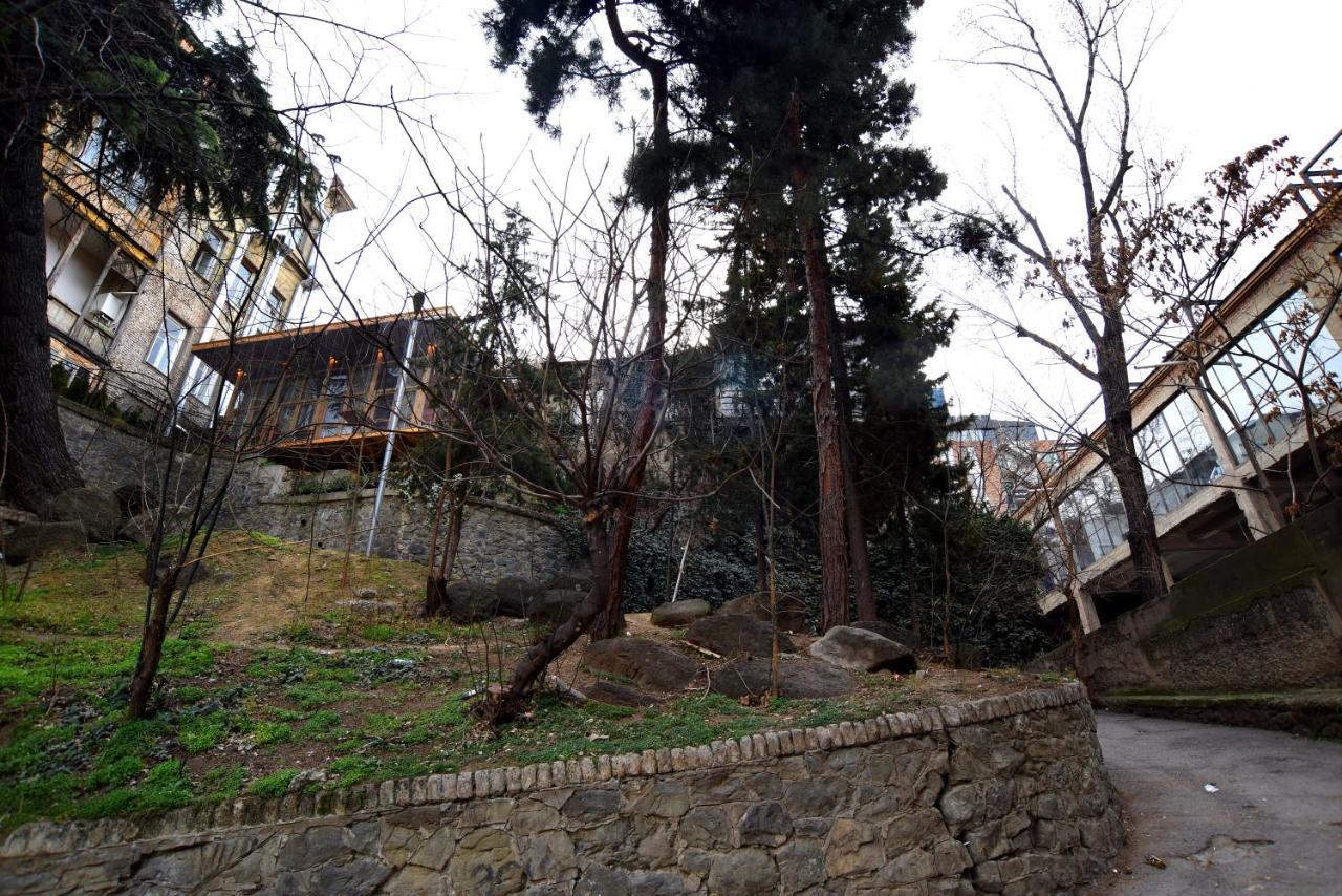 Old Vera Apartment Tbilisi Exterior photo